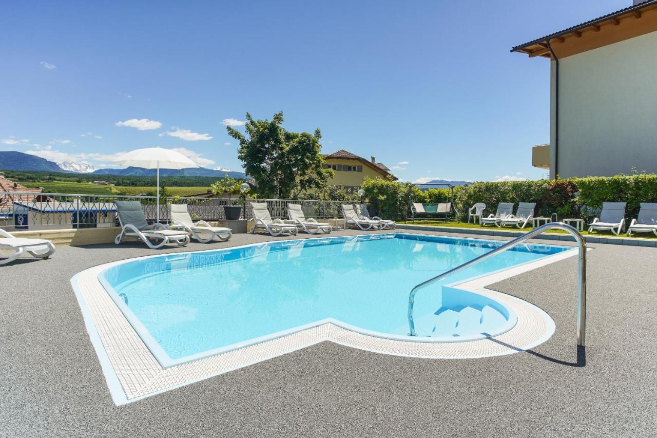 Hotel Alexandres Appiano Sulla Strada Del Vino Ngoại thất bức ảnh
